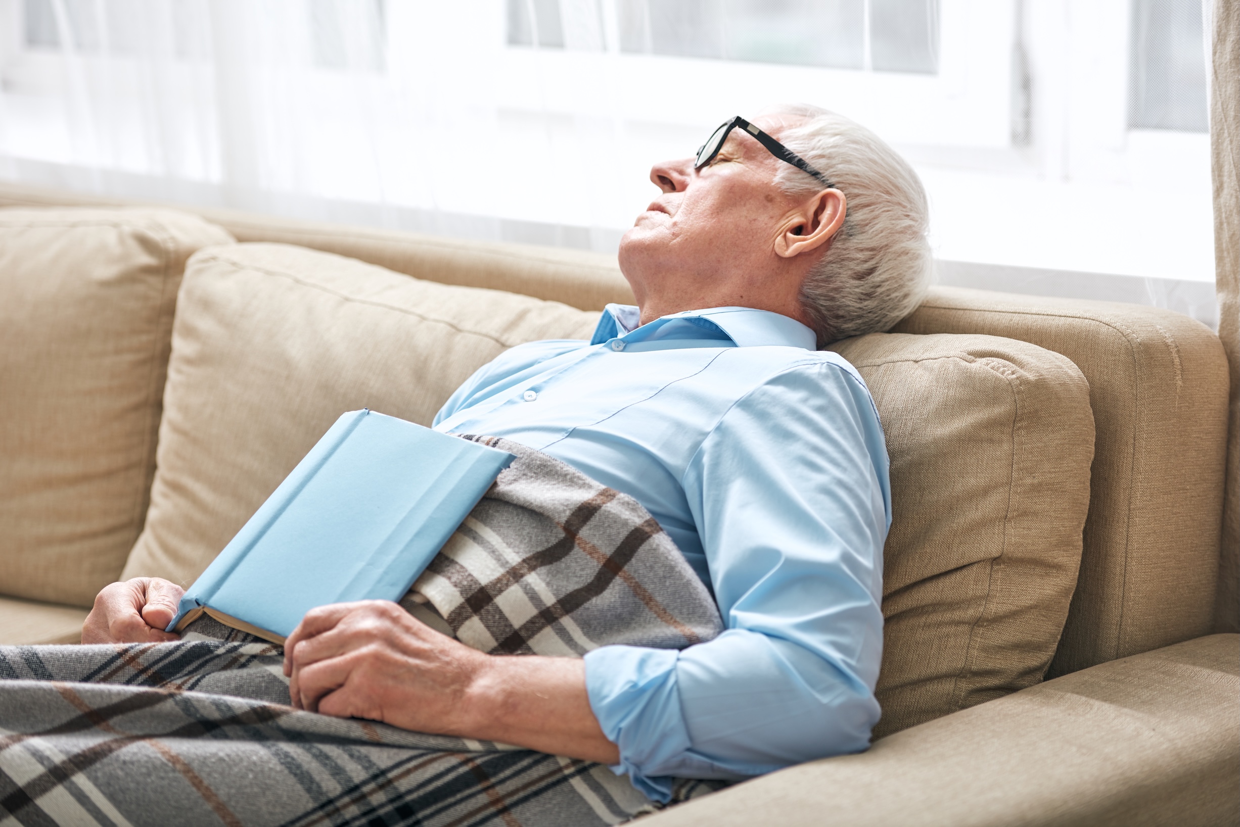 What Causes Sudden Extreme Fatigue in the Elderly? Common Medical and Lifestyle Causes Explained